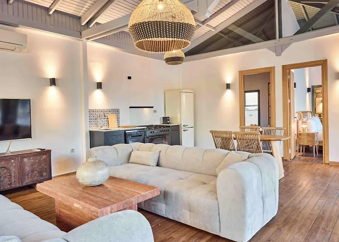 Jungle Eva - With Pool & Gardens * Bodrum